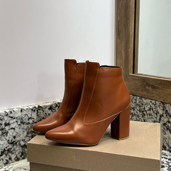 Chunky Heel Booties - Picture 14 of 14